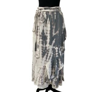 Sim & Sam Tye Dye Wrap Gray & Cream Skirt(Size Medium)
